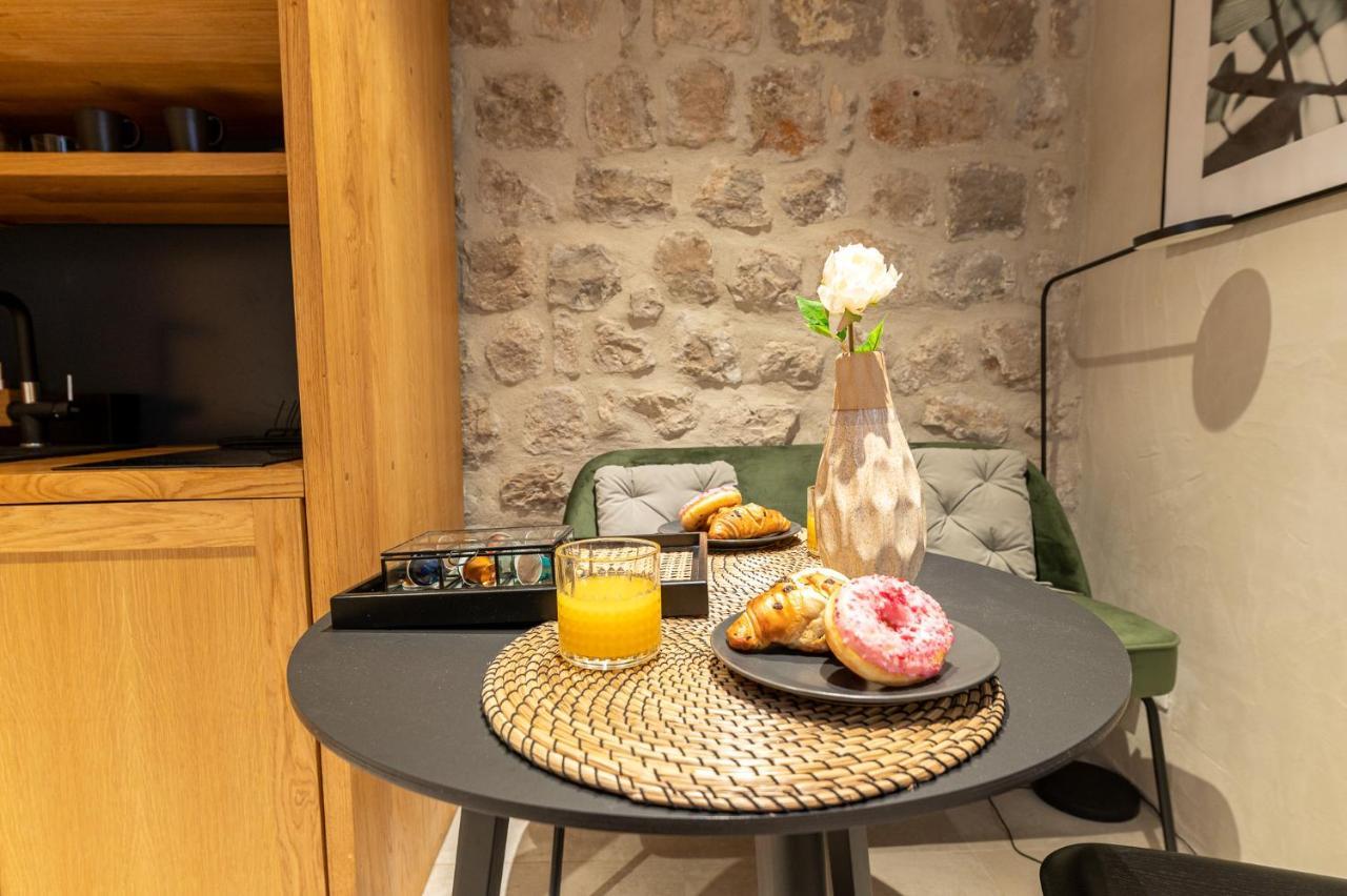 Superior 1 Bedroom Apartment Gabriela Next To Buza Beach Dubrovnik Exterior foto